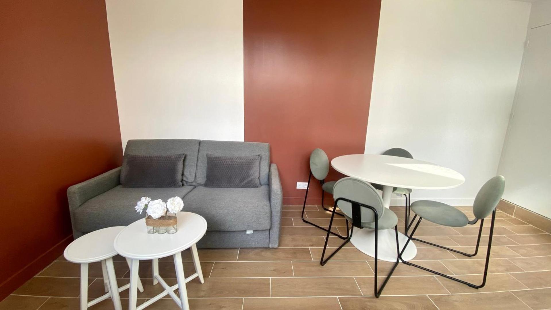 Confortable Proche Grands Boulevard 4p Parijs