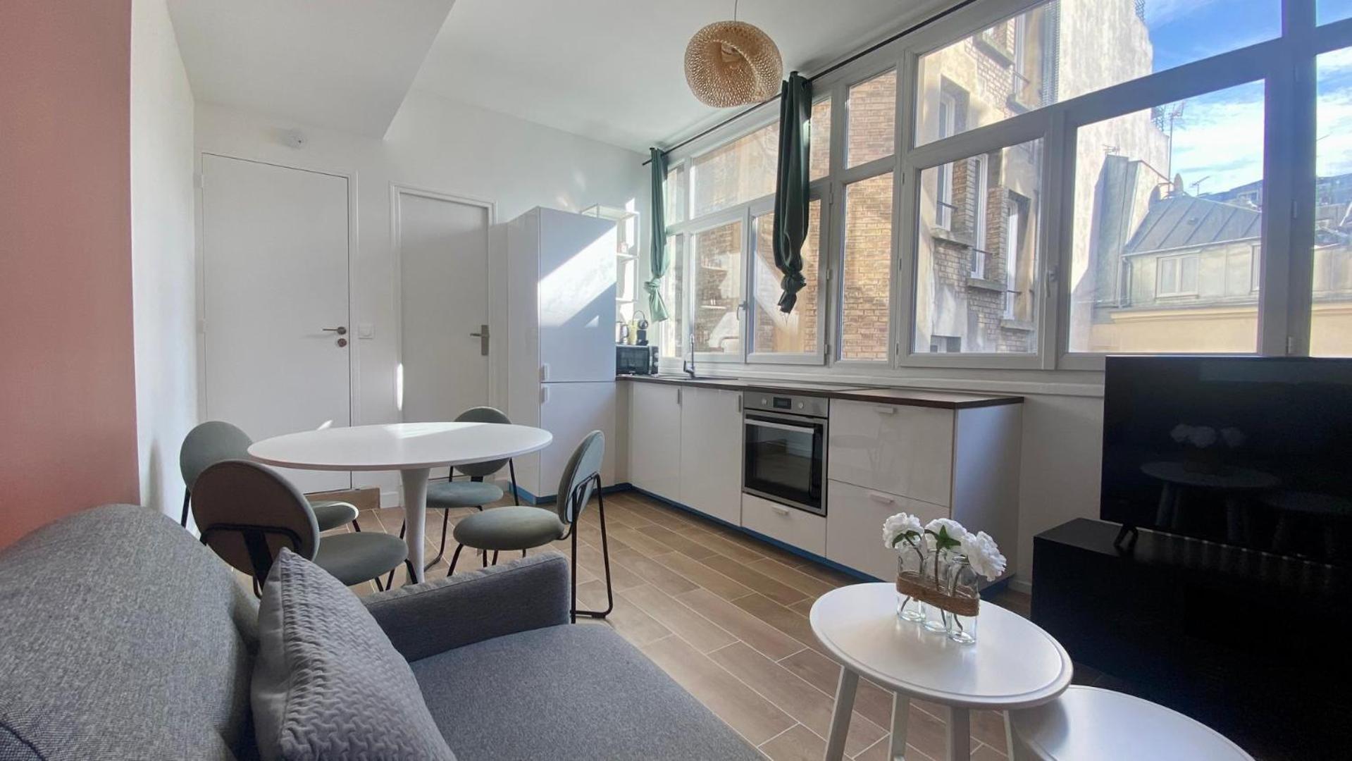 Confortable Proche Grands Boulevard 4p Parigi